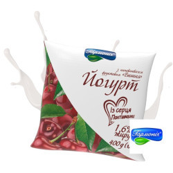 Йогурт "Вишня" плівка 1,6% 0.4кг 21 доба, шт